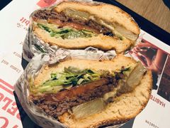 -The Habit Burger Grill 哈比特汉堡(复兴soho店)