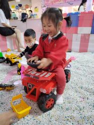 -萌乐拾光益智乐教园(雄资购物城店)