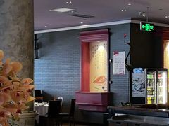 -八府香鸭·啫啫煲(华山路店)