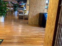 -新华里咖啡书吧(新华书店小寨店)