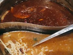 -亿诣蝎府炸酱面羊蝎子火锅(酷车小镇店)