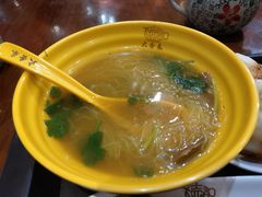 咖喱牛肉粉丝汤-大壶春生煎(四川中路店)