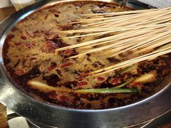 -拈签一笑黄牛肉辣卤串串