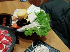-呷哺呷哺(万达新世界店)