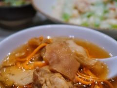 -半山腰·云南菜(侨福芳草地店)