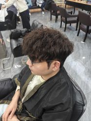 -藤野造型烫染·漂发