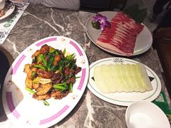 -禄婶鸡煲·打边炉