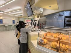 -红星前进面包牛奶公司(君太店)