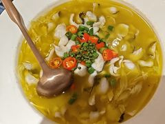 -川流不息·地道川菜·小龙虾(松东路店)