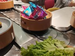 -龍歌自助小火锅(市南金茂湾店)