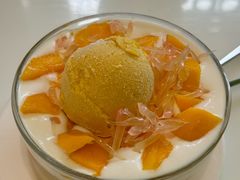 杨枝金捞-果流香水果甜品(建政路店)