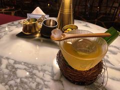 -OZONE 顶楼酒吧(香港丽思卡尔顿酒店)