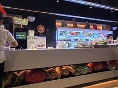 -涨巢·潮玩水疗局