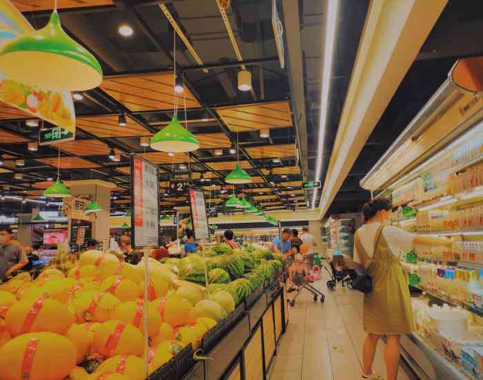 永辉超市(绍兴银泰店)-"水果区和熟食区是必来的水果新鲜度不一 .