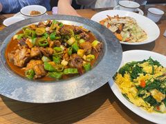 -俭寨大盘鸡·手抓肉·烧烤新疆菜(乌苏路店)