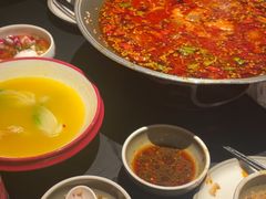 -麻六记(凤凰汇店)