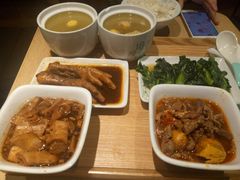 -老乡鸡(南京新街口洪武北路店)