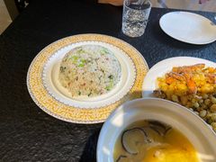 -河畔春天时尚餐厅