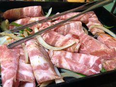 烤十三香牛肉-烤路里·韩国品质自助烤肉(石路天虹4号店)