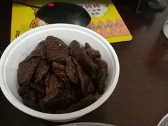 素牛肉干-山林大红·上海大红肠(五莲路店)