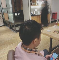 -Mentor Hair Salon