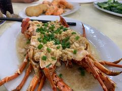 蒜容蒸龙虾-秋姐美食店(旅游大道店)