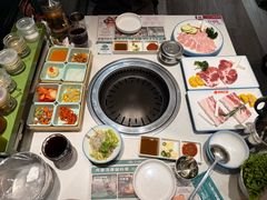 -韩香福烤肉庄园(文化西路店)