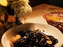 海鲜墨鱼汁意粉-绿茵阁(中华广场店)