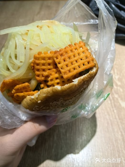 三兄弟高炉烧饼图片