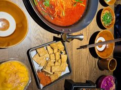 -贵厨酸汤牛肉(小十字店)