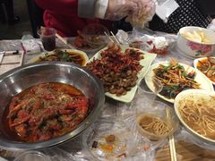 -巴厘龙虾·榜首油焖大虾(音乐学院·沿江酒馆店)