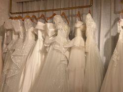 -厦门苏迪尔婚纱礼服批发零售/男装定制