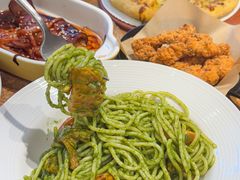 -必胜客(WOW昙华林店)