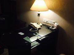 -山明水秀大饭店