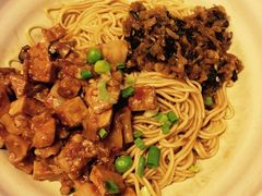 -佬钱湾仔(衣裳街店)