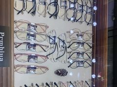 -博士眼镜(沙井京基百纳广场店)