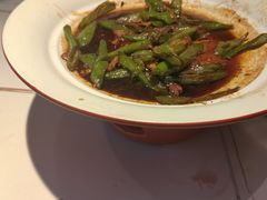 -阿瓦山寨·湘菜现炒·剁椒鱼头王(咸阳总店)