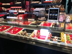 -Salon de The de Joel Robuchon(外滩18号店)