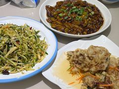 -老码头黑皮肘子锅包肉(赣水路店)