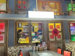-马路牙子烧烤音乐酒馆(望京店)