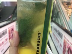 -星巴克(广州动漫星城东区店)