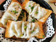 鱼籽锅贴-930私房菜(欧阳路店)