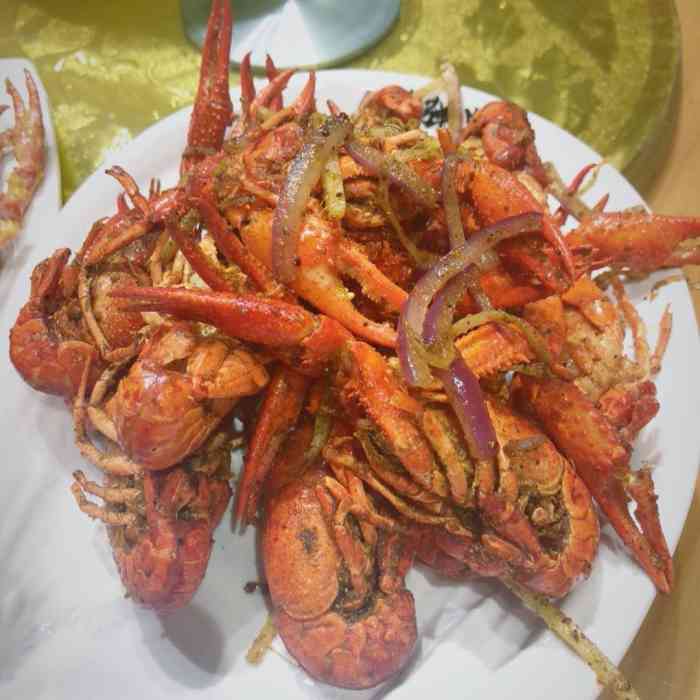 弹弹虾-"服务还是挺好,帮我们去对面甜品店买清补凉."-大众点评移动版