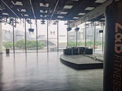 -Z&B Fitness Studio·Gym(前滩L+PLAZA店)