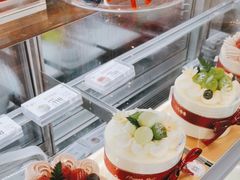 -花花卷卷·鲜食蛋糕(静安久光百货店)