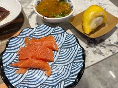 -金马门国际美食百汇(珞喻路店)