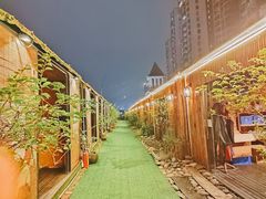 -冰冰龙虾·江湖菜·花园江景餐厅