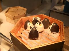 企鹅包-帝企鹅自助餐厅•儿童岛•真企鹅(长隆企鹅酒店)