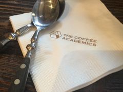 -The Coffee Academïcs(铜锣湾店)