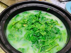 鸡汤浸桑芽苗-寻味顺德·珍之宝酒楼(银钻店)